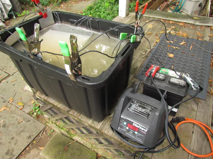 electrolysis tank setup