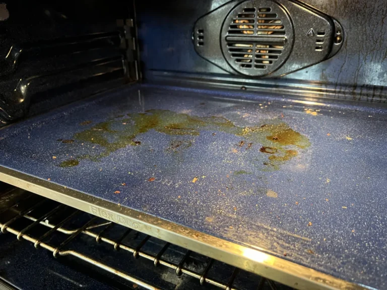 how to clean oven oil stain
