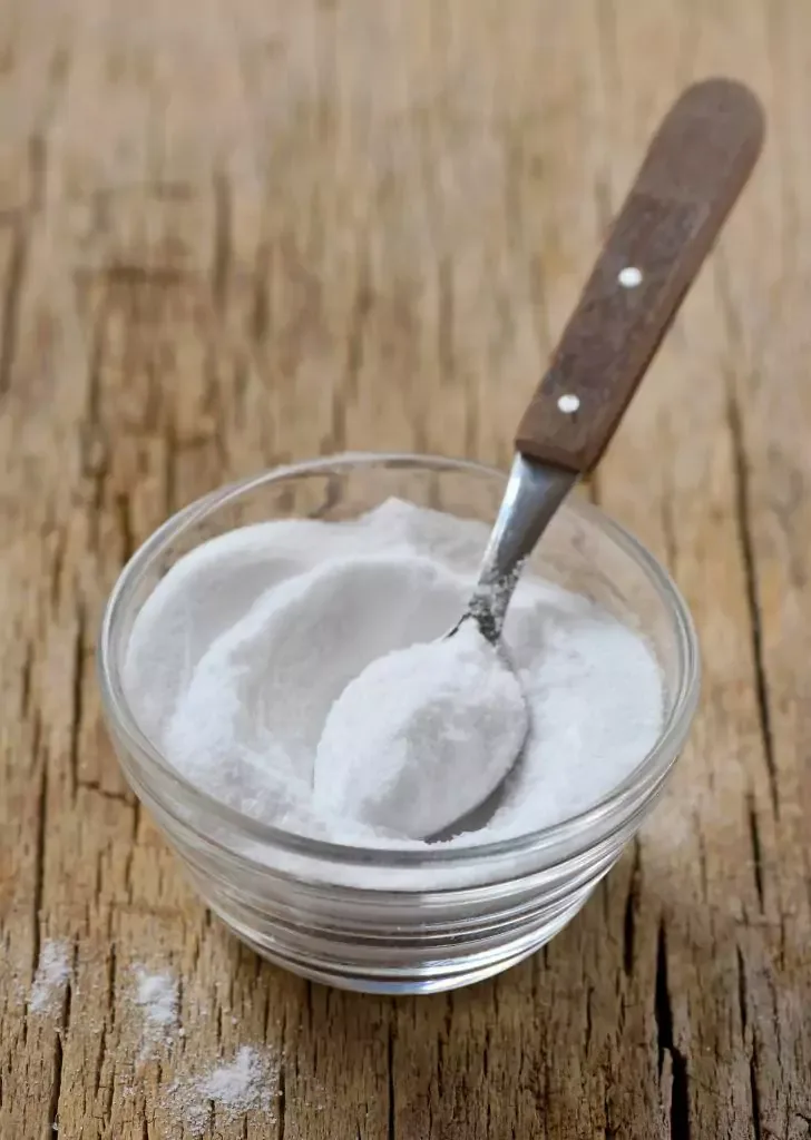 how to clean oven with baking soda overnight