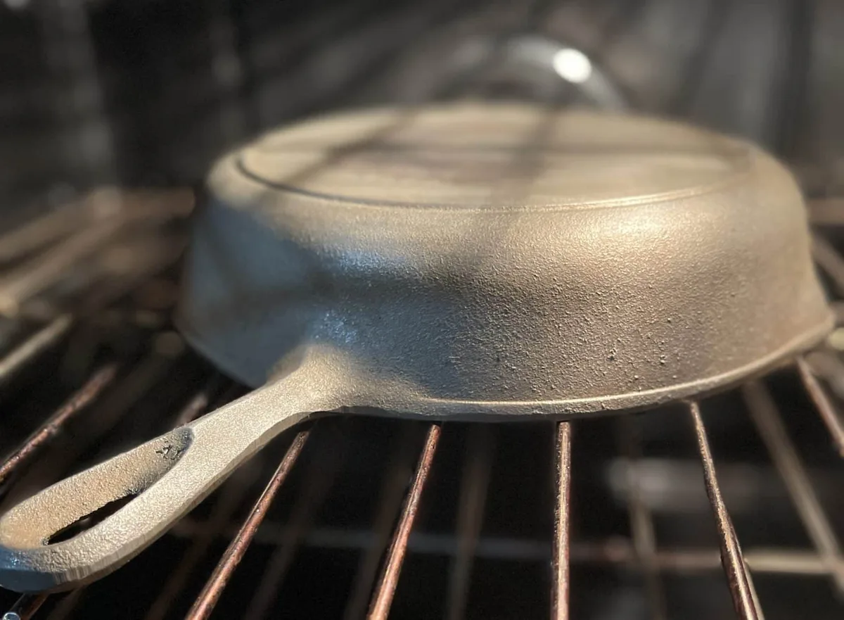 how to reseason rusted cast iron