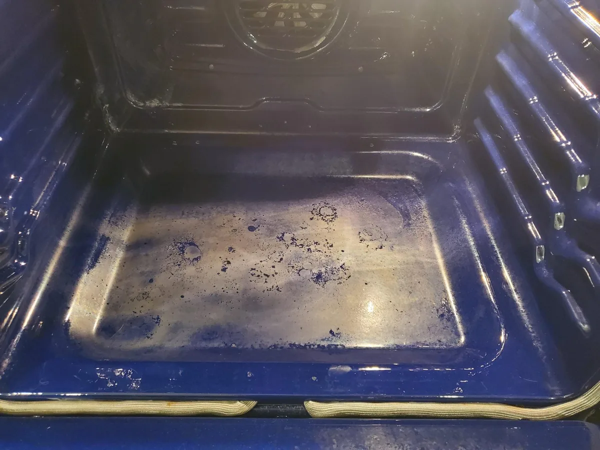 scratching oven enamel