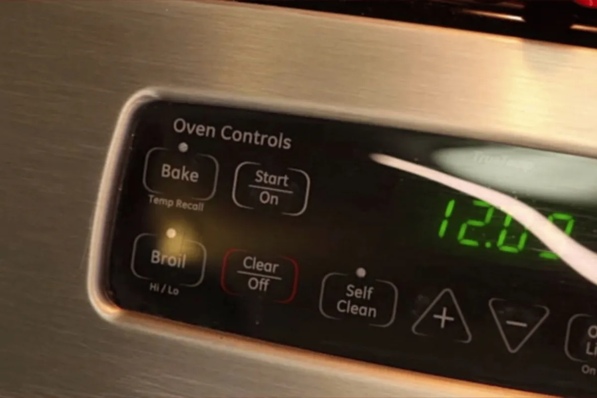 self-cleaning oven cycle